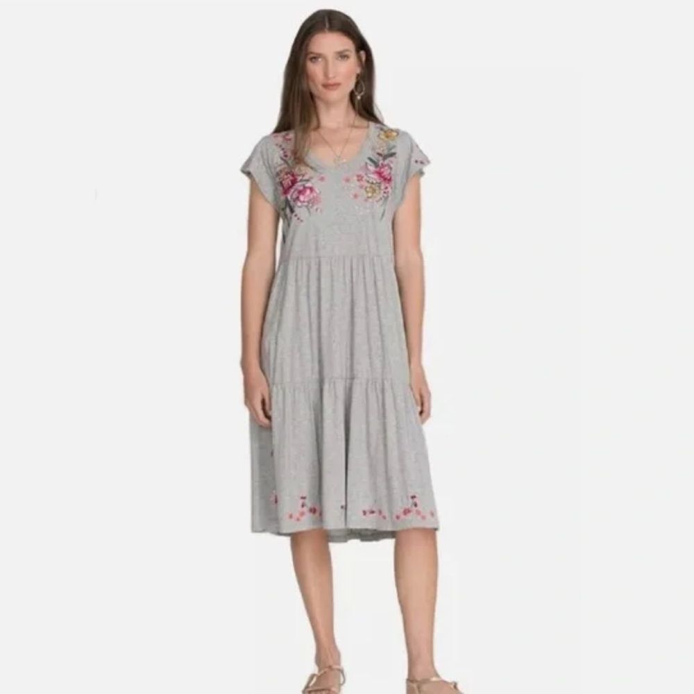 Johnny Was Jessica Tiered Embroidered Midi Dress Heathered Grey Size Small NWT